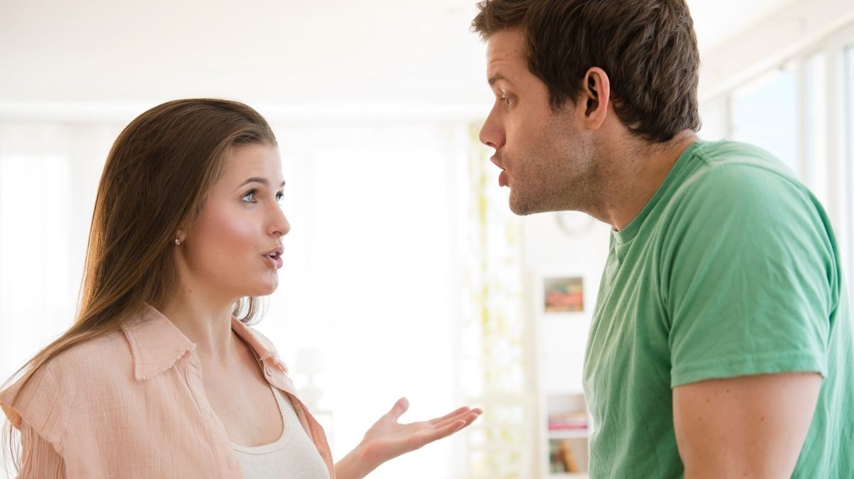 O čem se páry ve zdravém vztahu nehádají